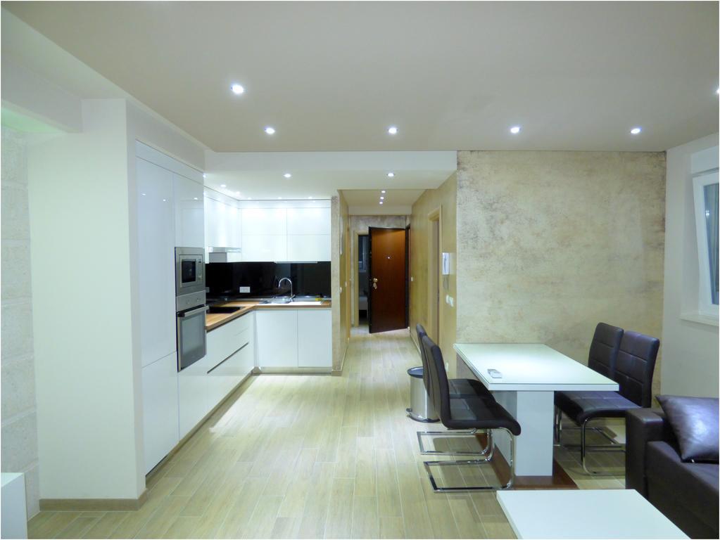Apartments Dalmacija Tučepi Extérieur photo